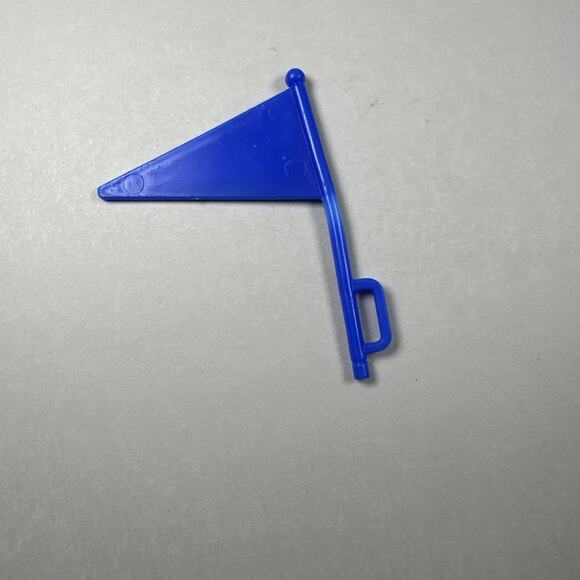 2021 Barbie Stacie Doll Space Discovery Bedroom Set Barbie Desk Flag - Picture 2 of 2